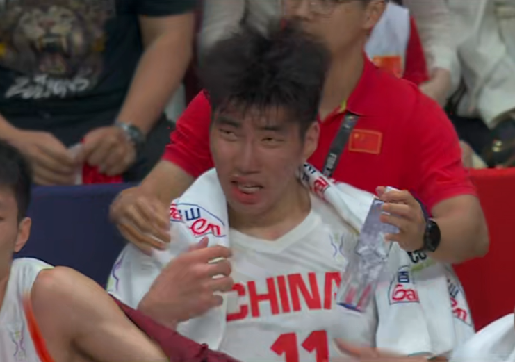 场也算他的, 首节就拼下