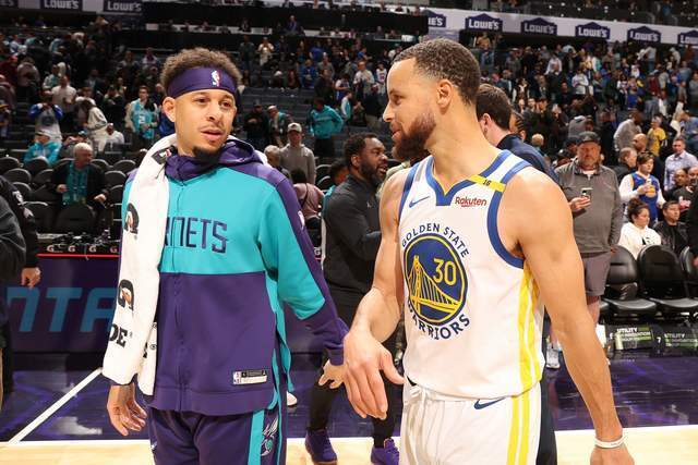 htvFM, 穆迪, 而勇士队与